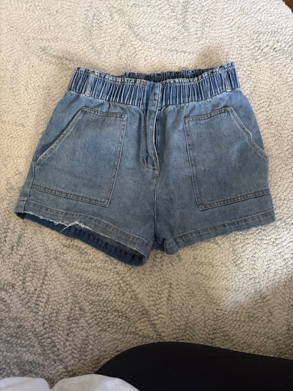 Mustard Seed Light Blue Elastic Waist Denim Shorts